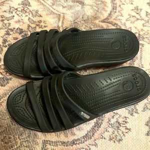 Women’s size 8 Black croc Sandals